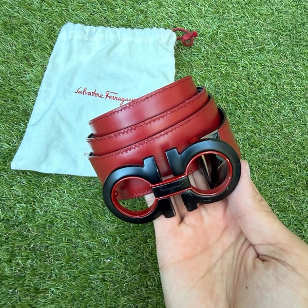 Salvatore Ferragamo Gancini Reversible Leather Belt Red Black