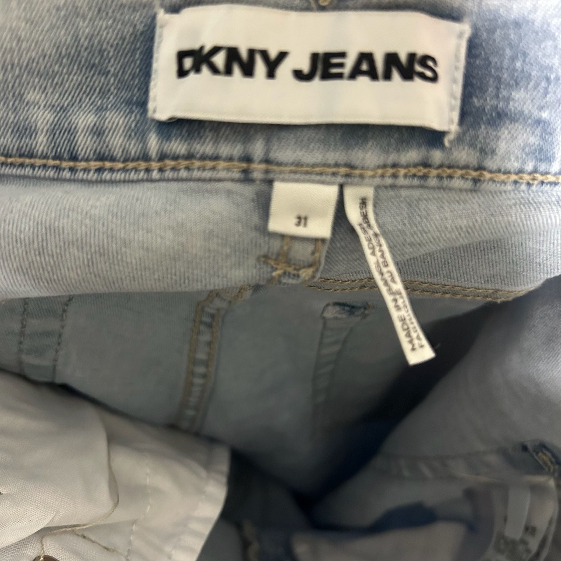 DKNY Jeans High Rise Flare Jeans Size 31 Light Wash Raw Hem 11