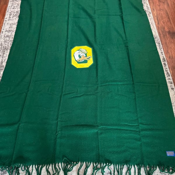 Pendleton University of Oregon Ducks Wool Blanket 53x74 Green Fringe