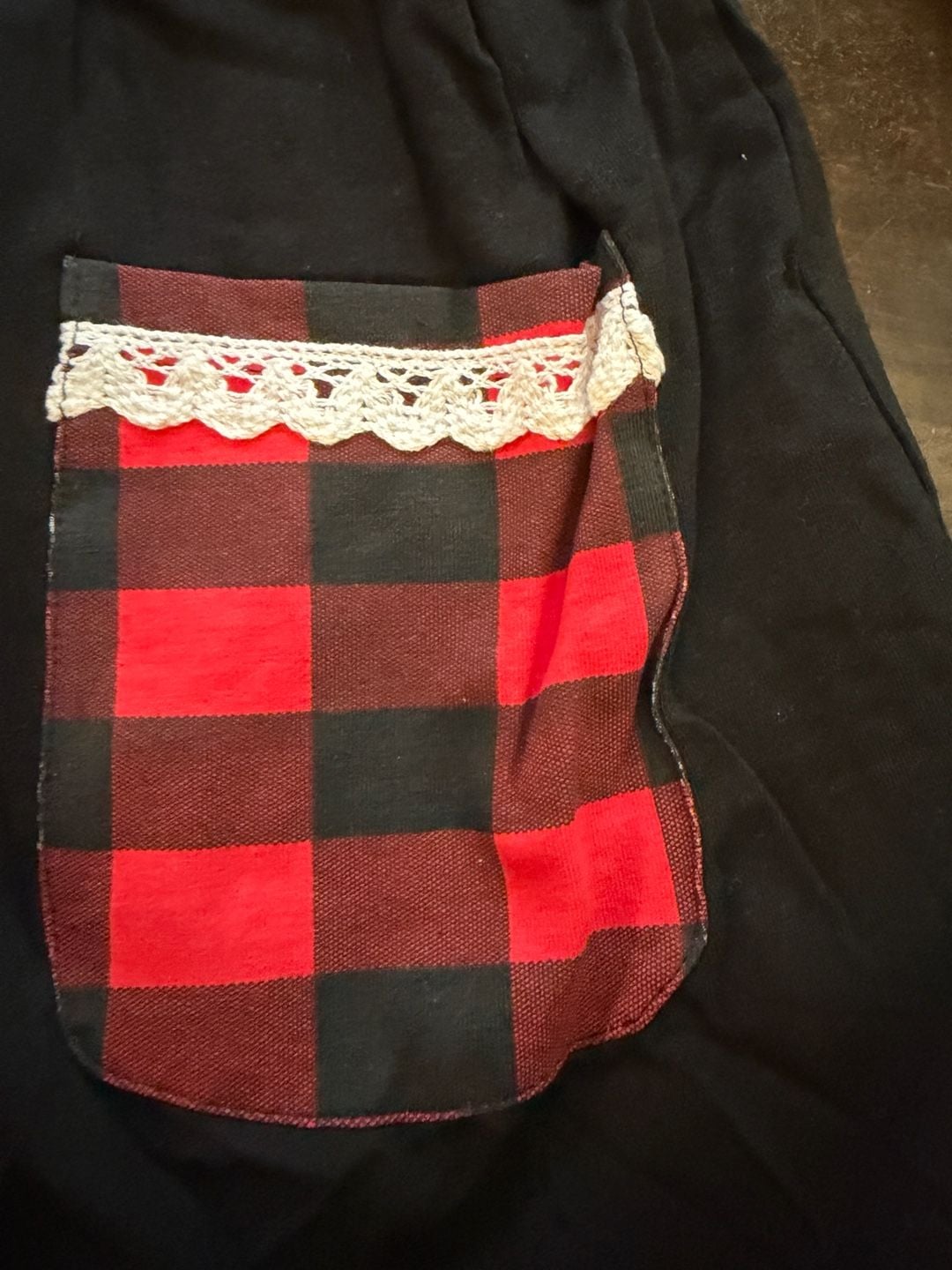 Unbranded Buffalo Plaid Long Sleeve Dress Size 6/7 Black Red Lace Trim 3