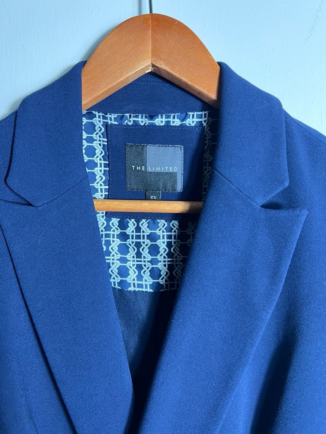 The Limited XS Navy Blue Double Breasted Sleeveless Blazer Vest Gold Buttons 10