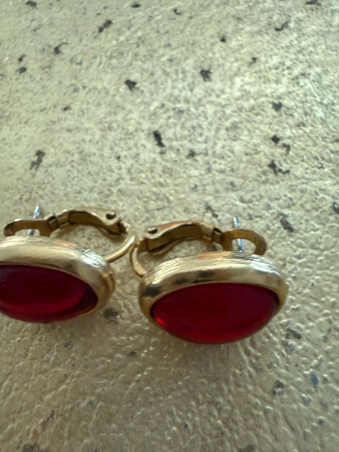 Napier Red Cabochon Gold Tone Vintage Clip-On Earrings 8