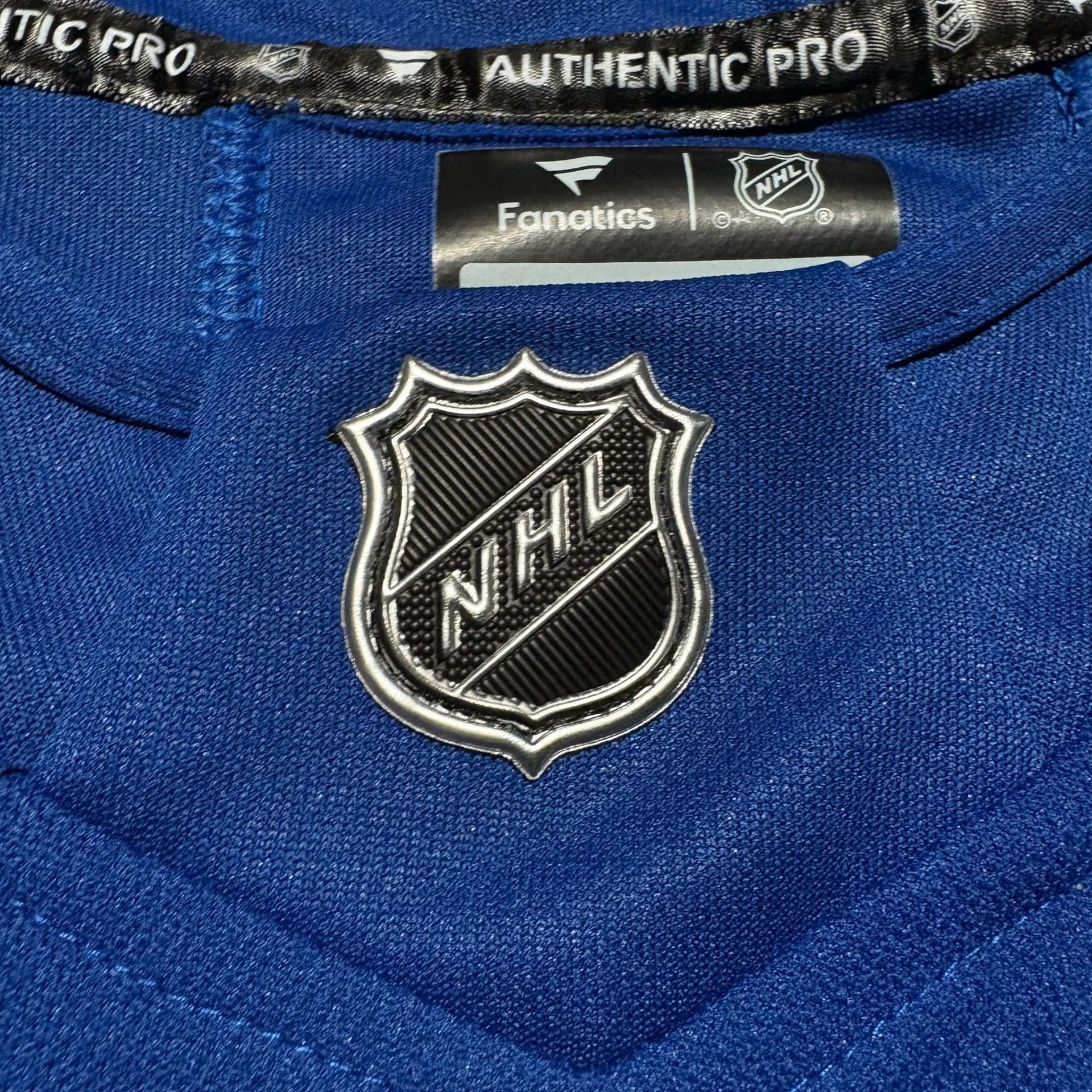 Tage Thompson Sabres Fanatics Authentic Pro Hockey Jersey Size 52 Fight Strap 7