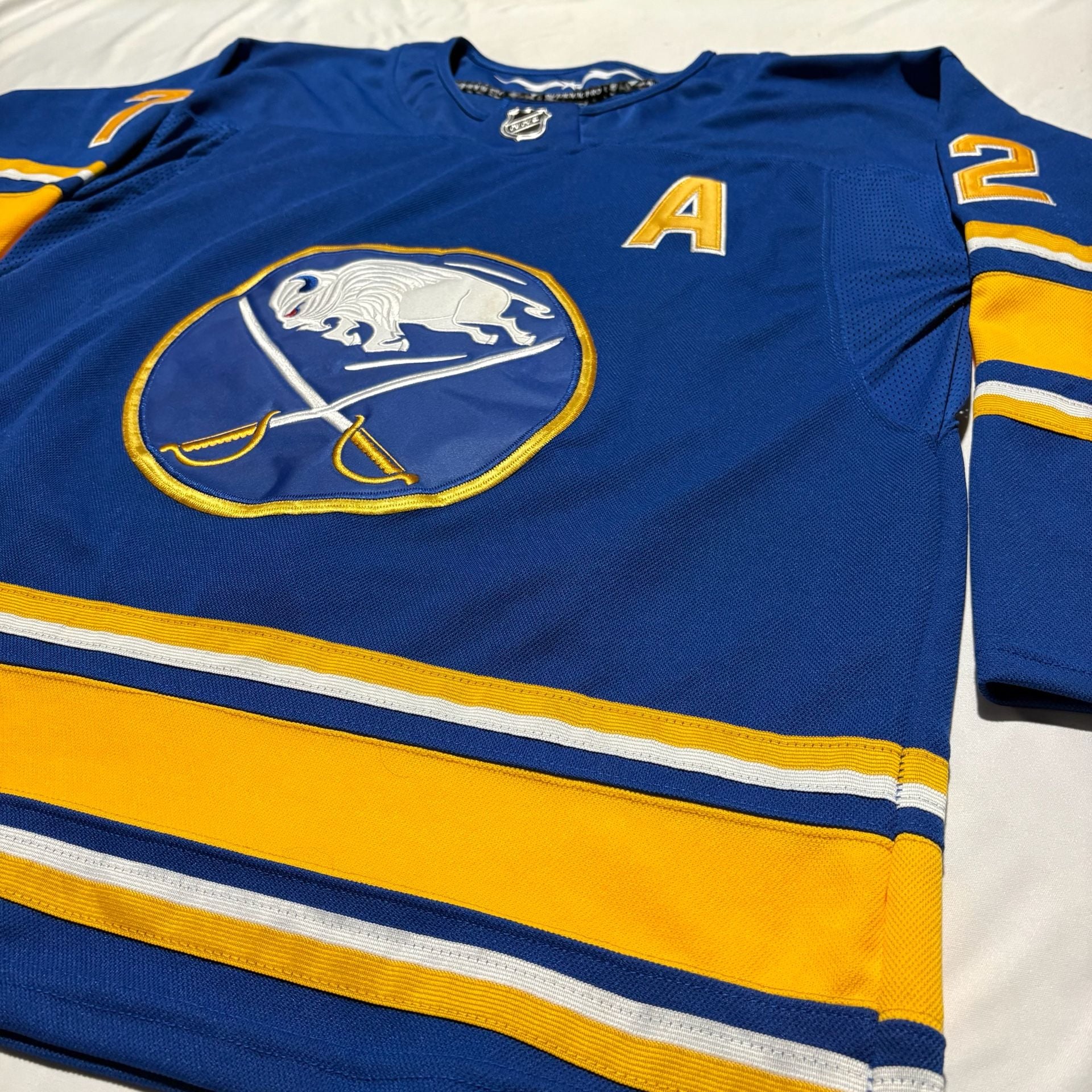 Tage Thompson Sabres Fanatics Authentic Pro Hockey Jersey Size 52 Fight Strap 10