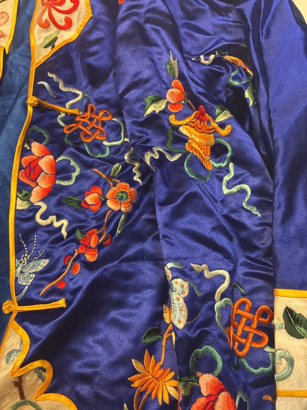 Vintage Royal Blue Silk Embroidered Chinese Robe Small Floral 4