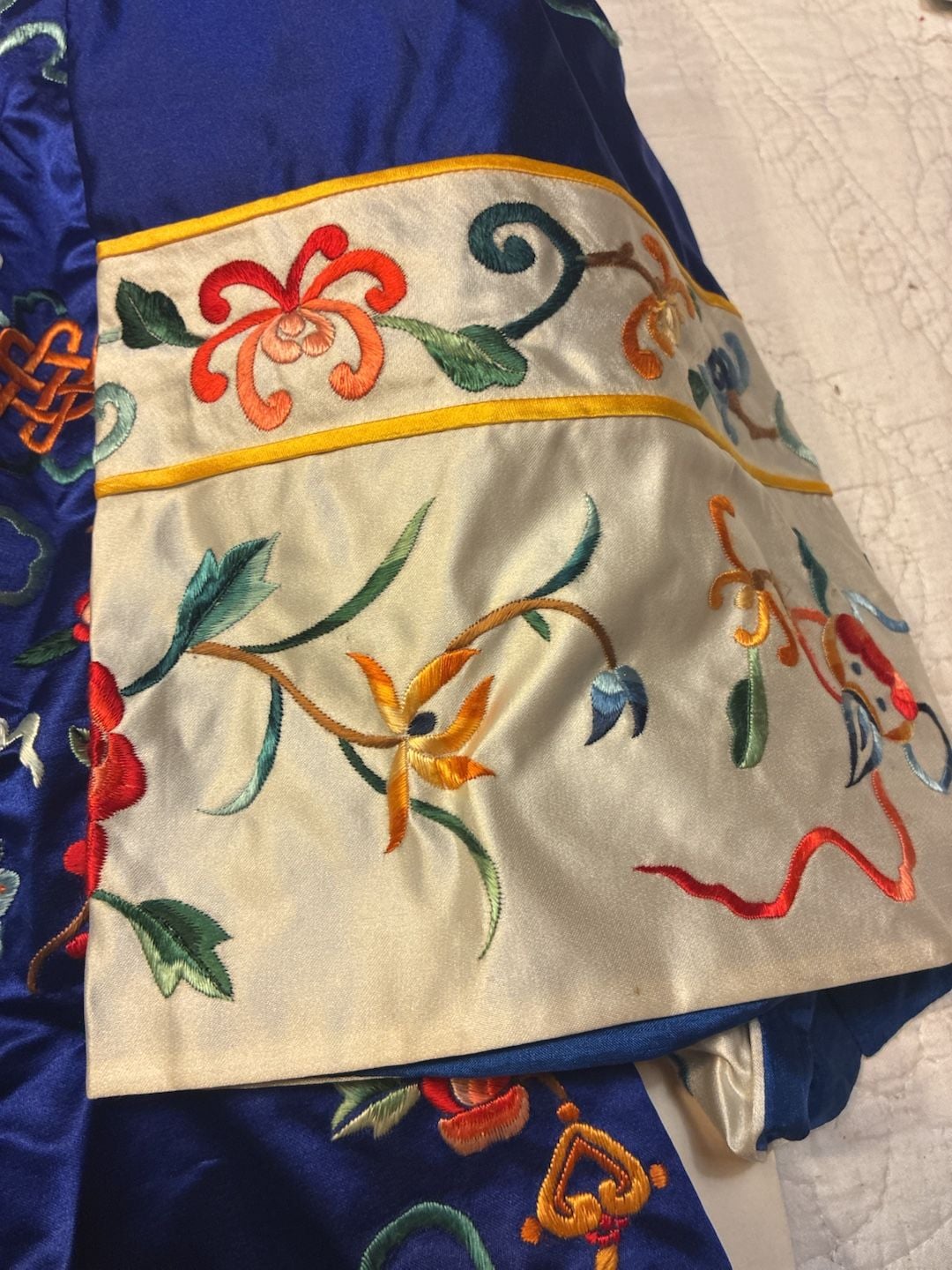 Vintage Royal Blue Silk Embroidered Chinese Robe Small Floral 5