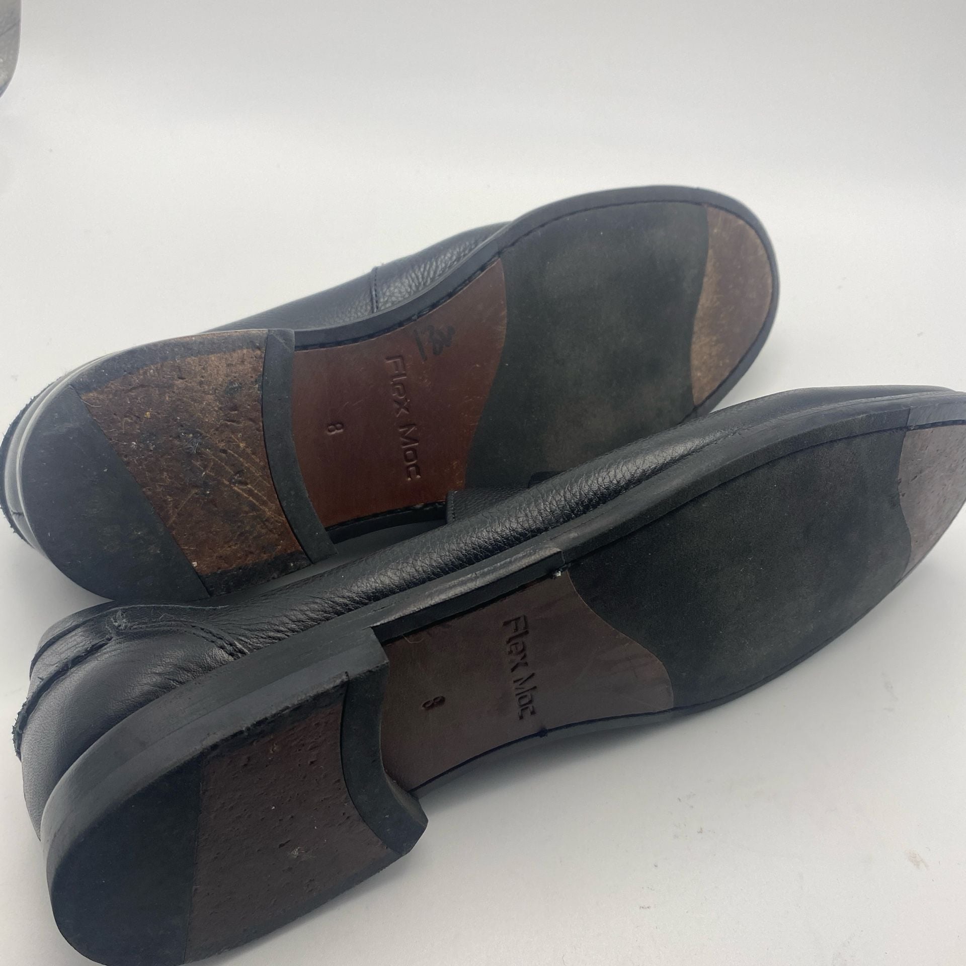 Collars & Co. Black Leather Penny Loafers Size 8 (DS1038) 9