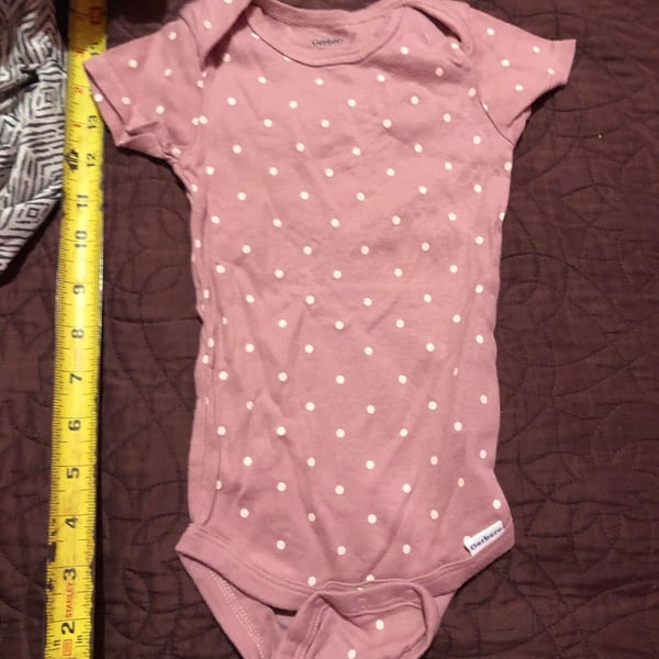 Gerber Baby Neutral Short Sleeve Onesies, , Size Newborn - 24 Months