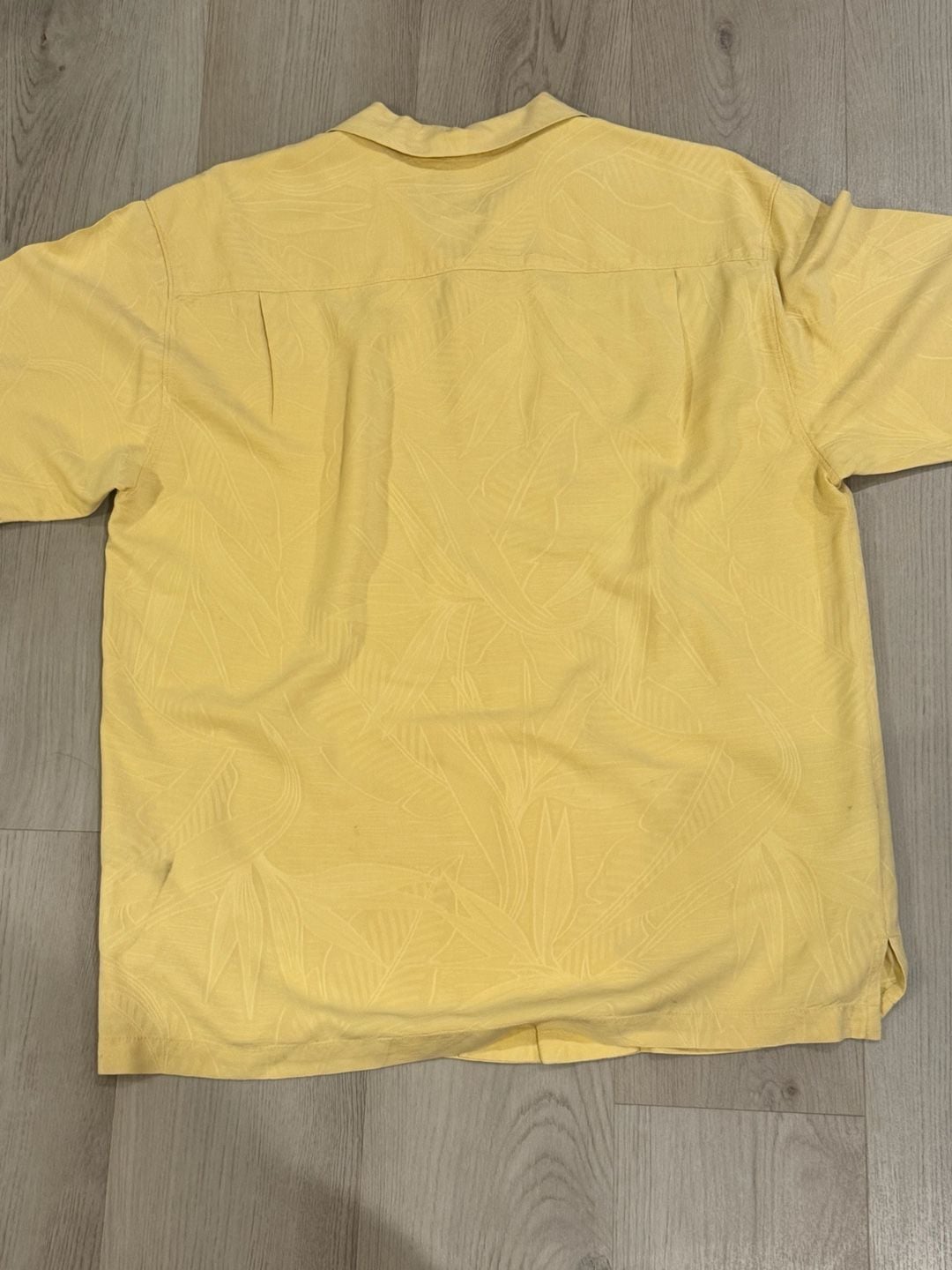 Tommy Bahama Silk Short Sleeve Shirt Size L Yellow Tropical Camp 10