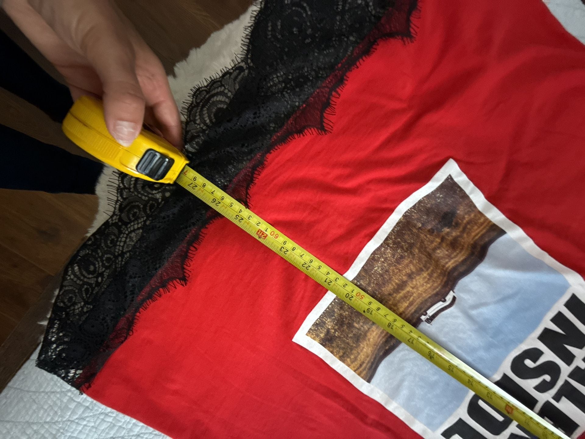 Zara Talent Inside Graphic T-Shirt Red Lace Hem looks like medium 6
