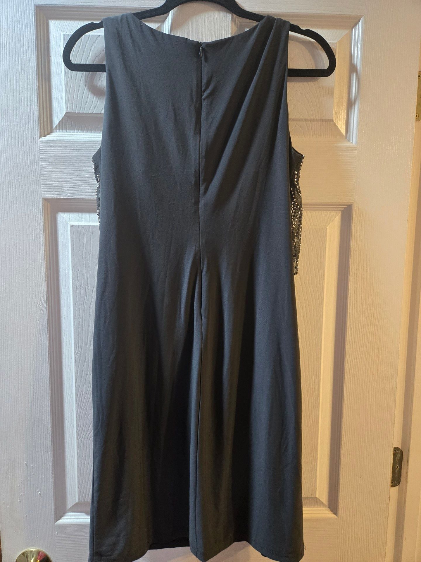Patra by Joanna Chen Beaded Dress Size 8 Grey Sleeveless Scalloped 5