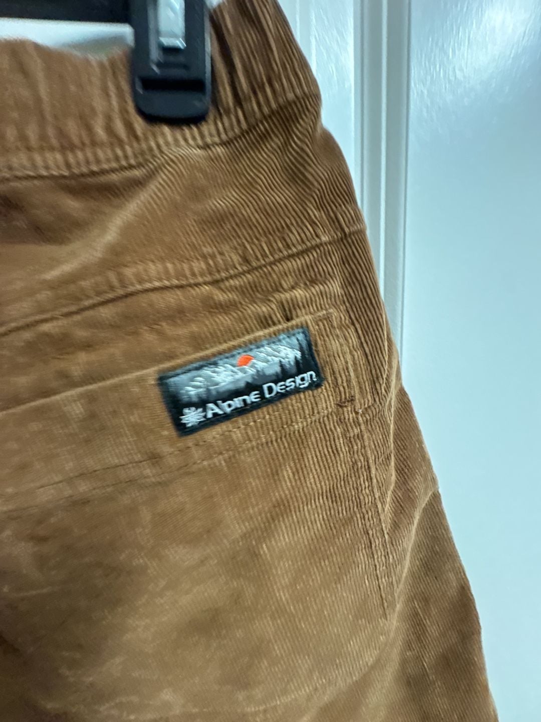 Men’s Alpine Design 7 Hike Cord Short Size M Roasted Coffee Corduroy 6