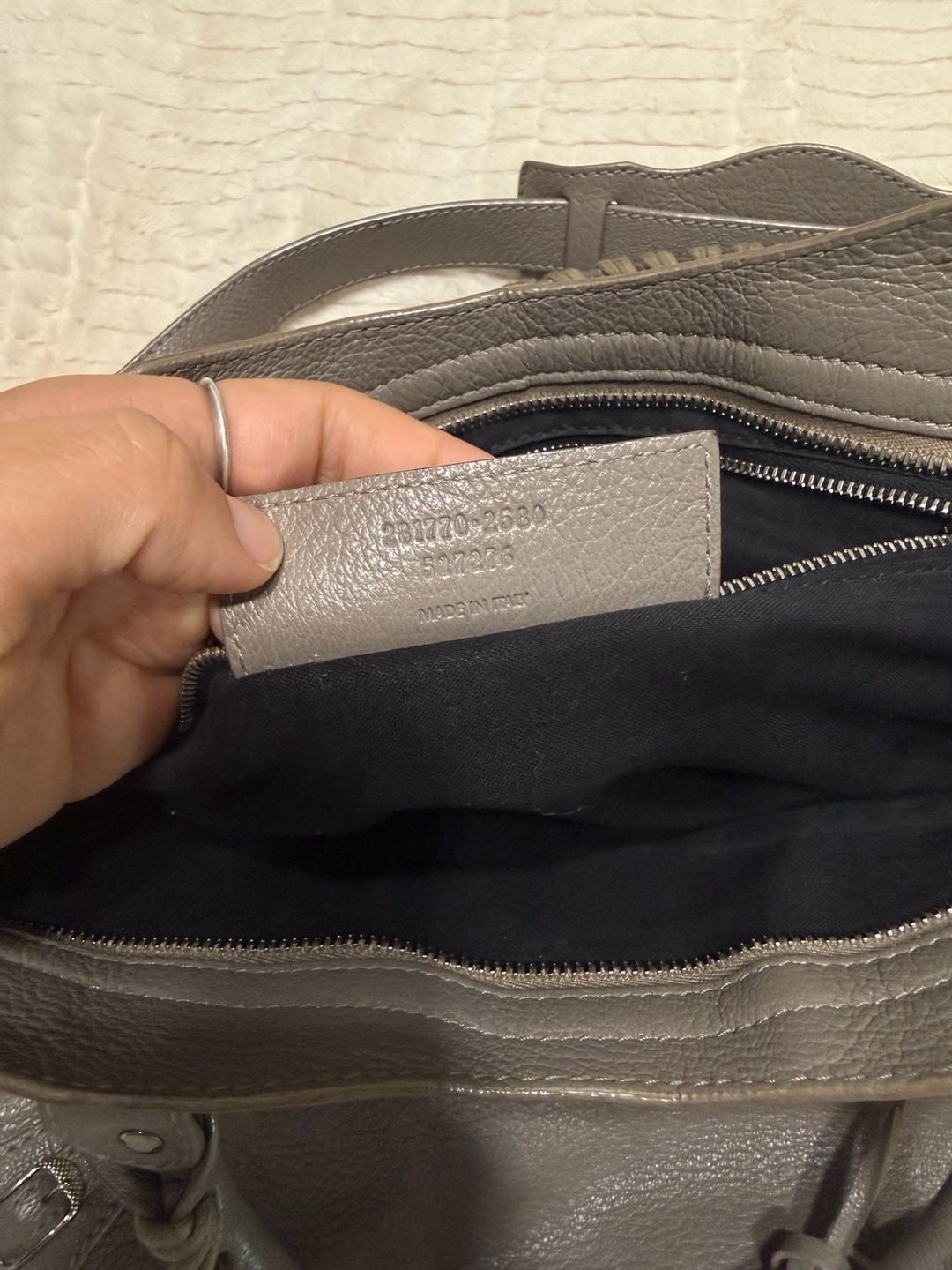 Balenciaga city Leather Shoulder Bag Grey 7