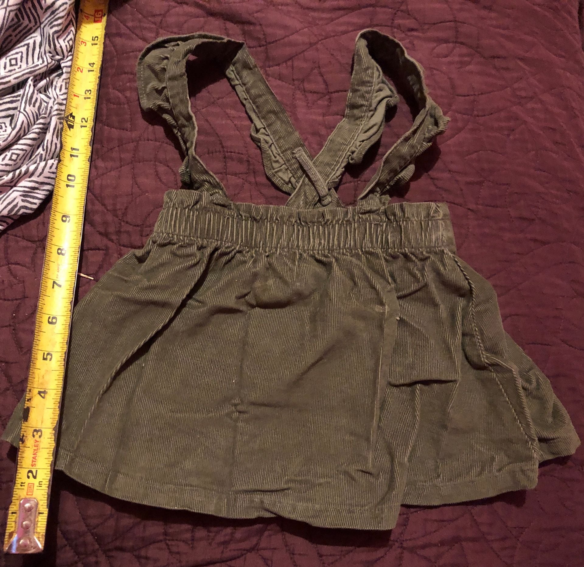 Carter's Child of Mine Pinafore Skirt Size 12M Green Corduroy Ruffle 2