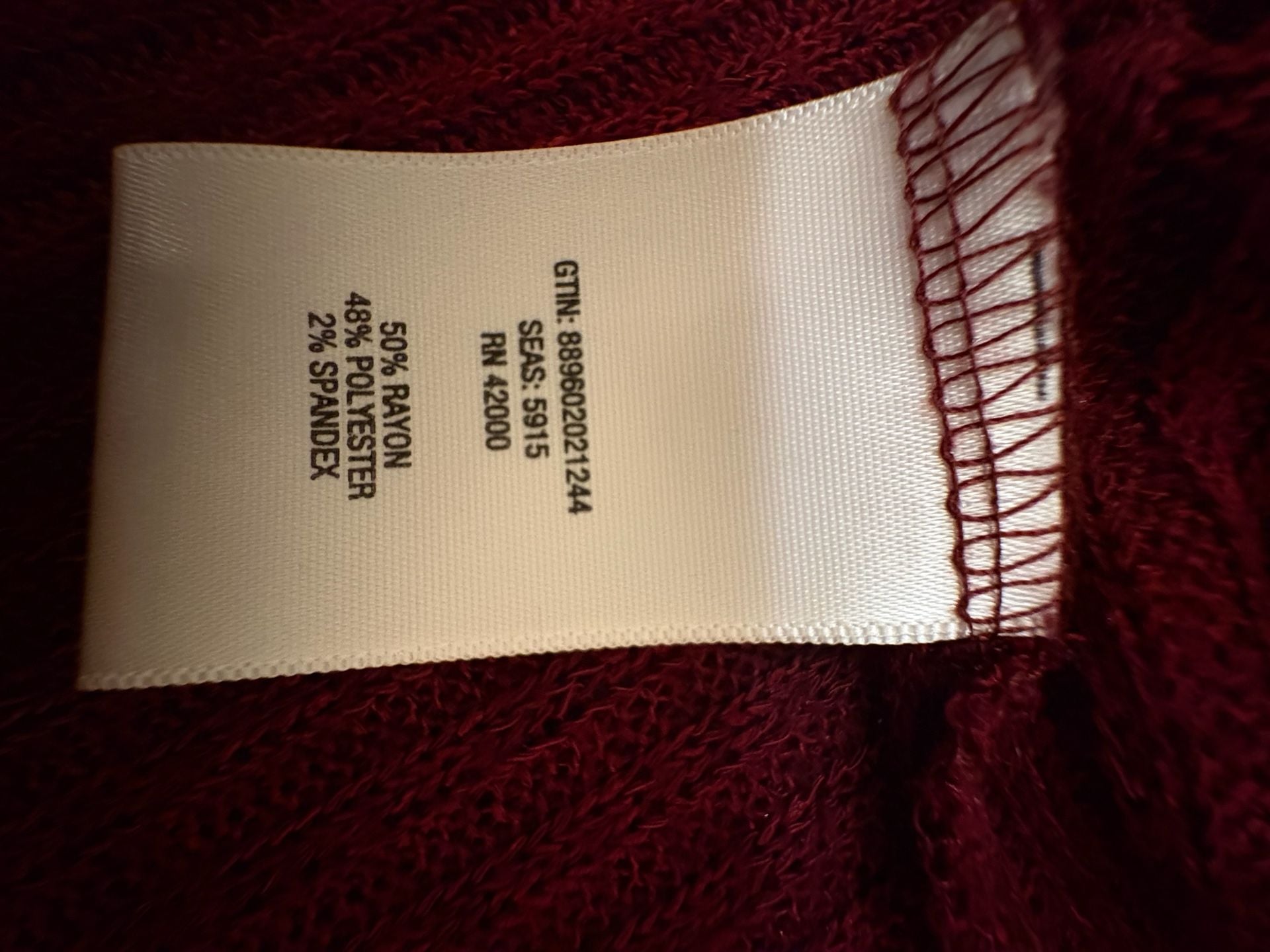 Whimsical Boho Adam Levine Long Sleeve Top Size M Burgundy Ribbed Raw Edge 7