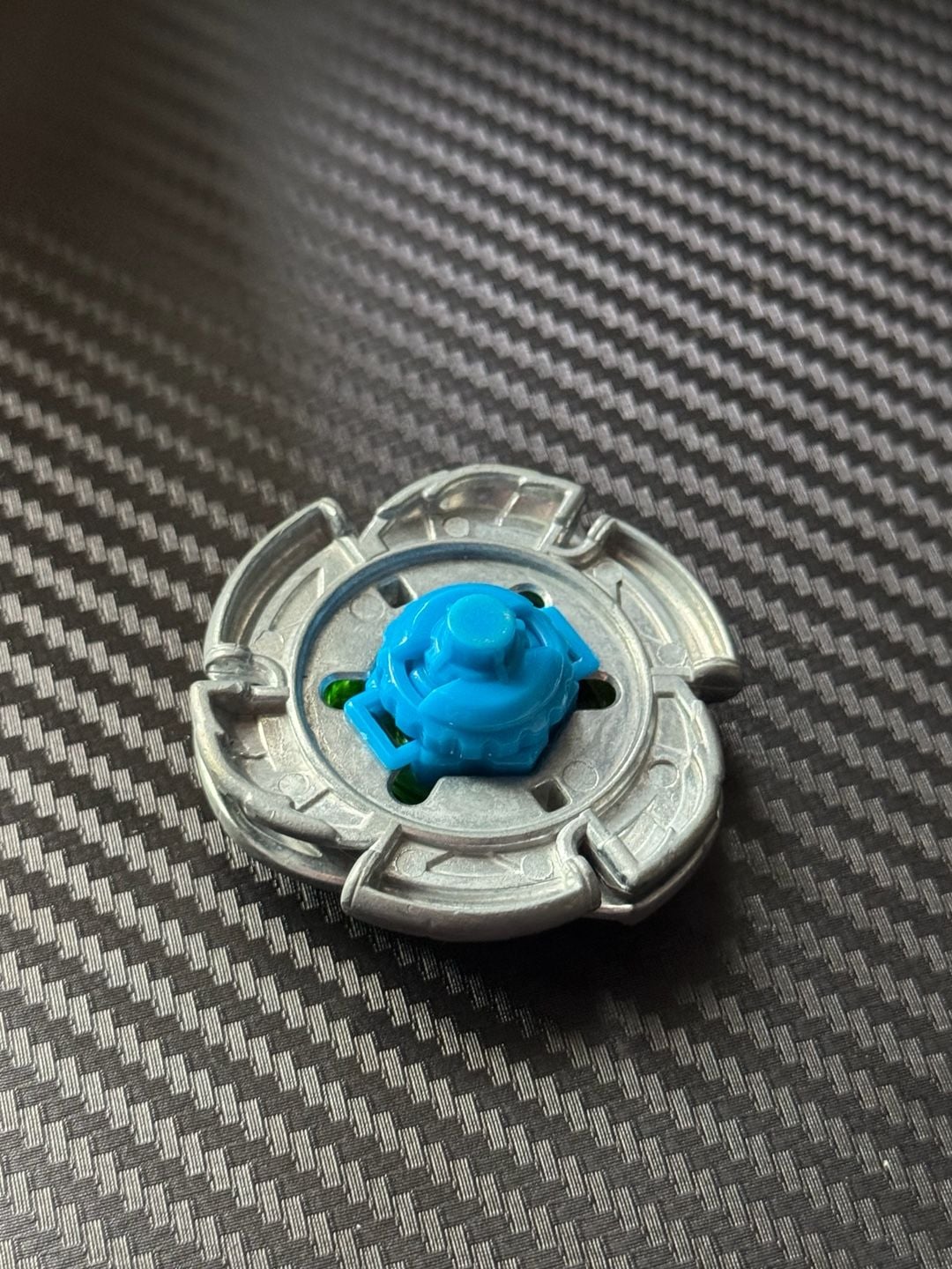 Beyblade Omega Dragonis 85XF Hyperblade Ver. Authentic Hasbro Metal Fight 3