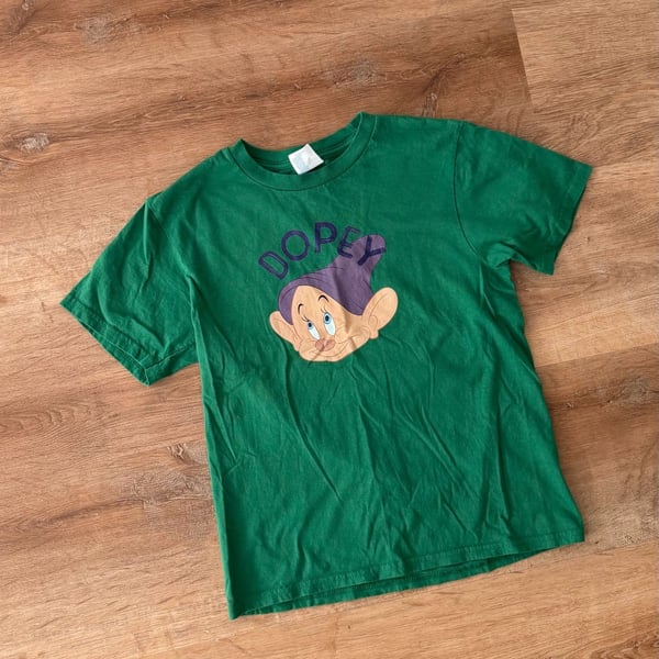 Disney Port & Company Dopey T-Shirt Youth M 140/9-10 Green