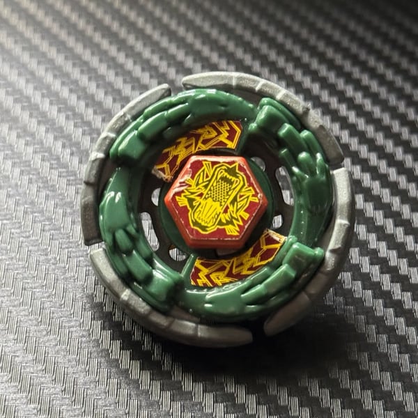 Beyblade Earth Wolf 105WD Authentic Hasbro Version Metal Fight