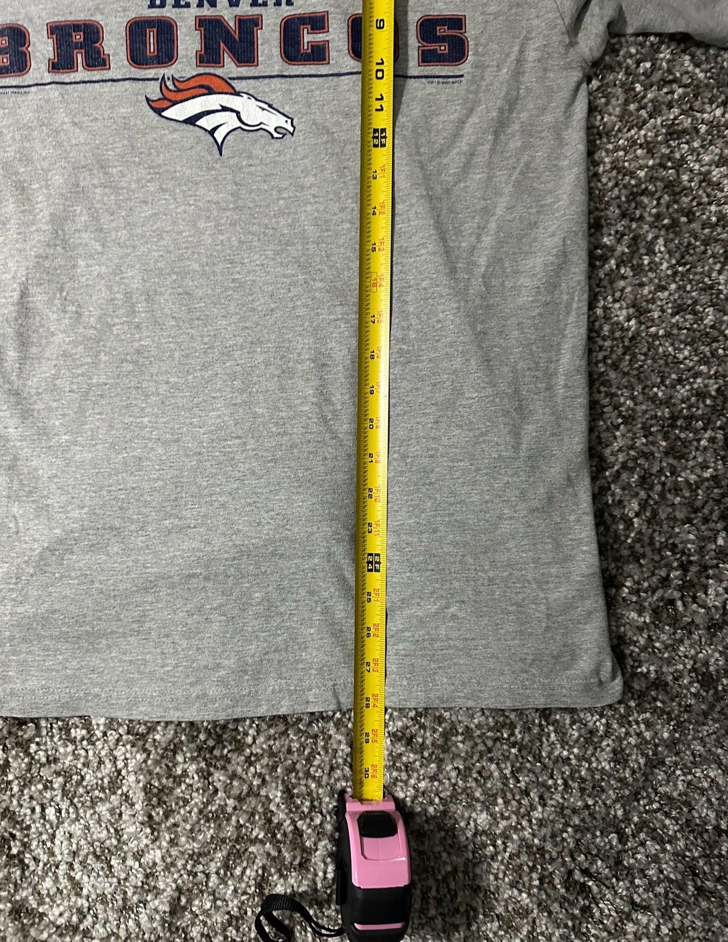 Y2K NFL Denver Broncos T-Shirt Gray Graphic Print Football 4