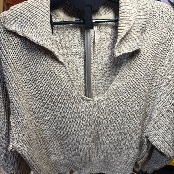 Free People Love This City Collared Sweater Size L Beige Knit Pullover