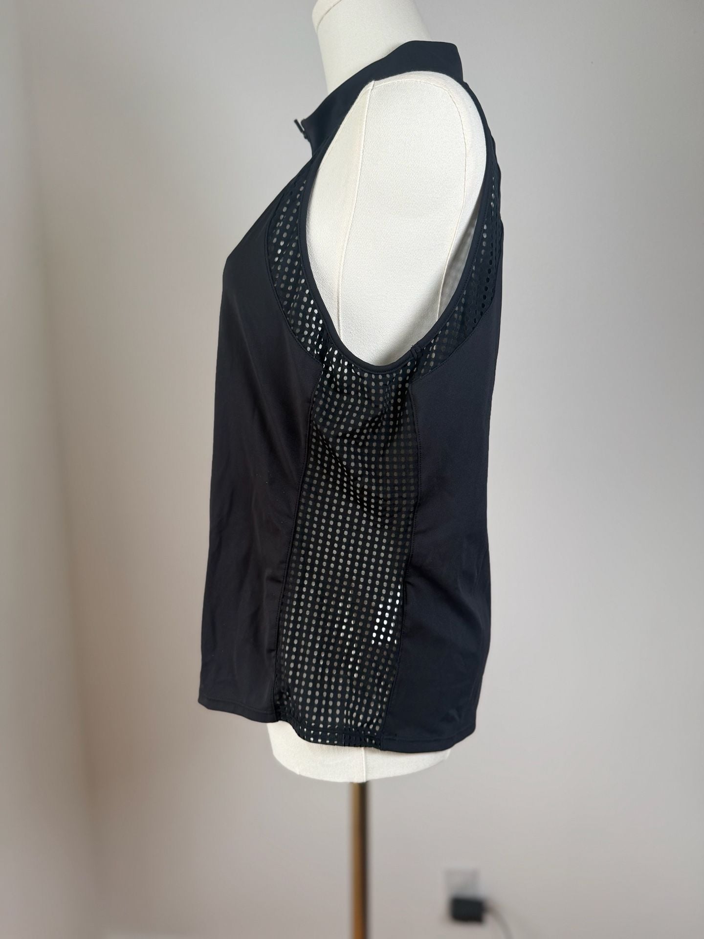 Halara Tank Top Size XL Black Zip Mock Neck Mesh 4