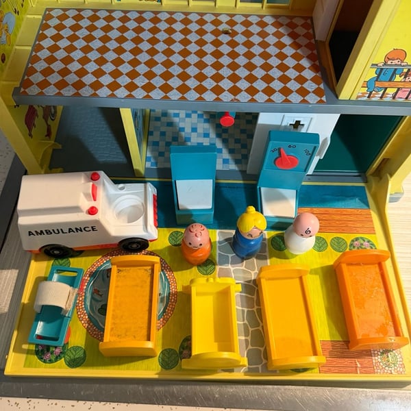 Fisher-Price Toys | 1976 Fisher-Price Little People Children’s Hospital Playset
