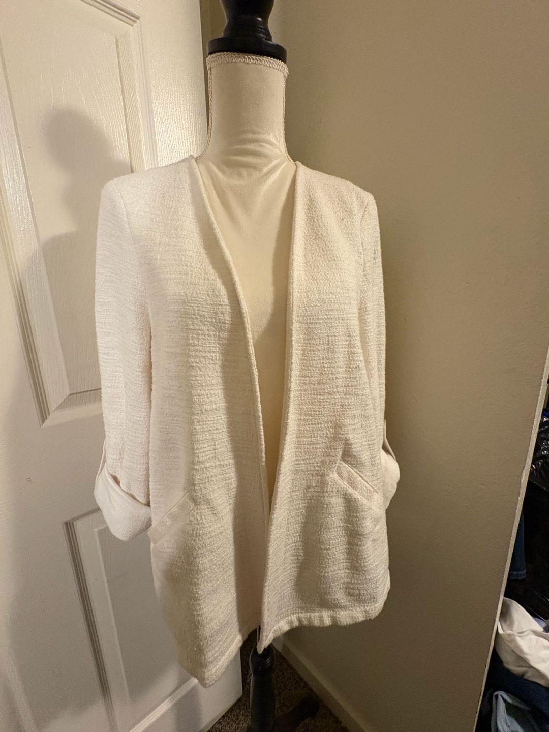 Torrid Open Front Cardigan White Textured Pocket Roll Sleeve 2