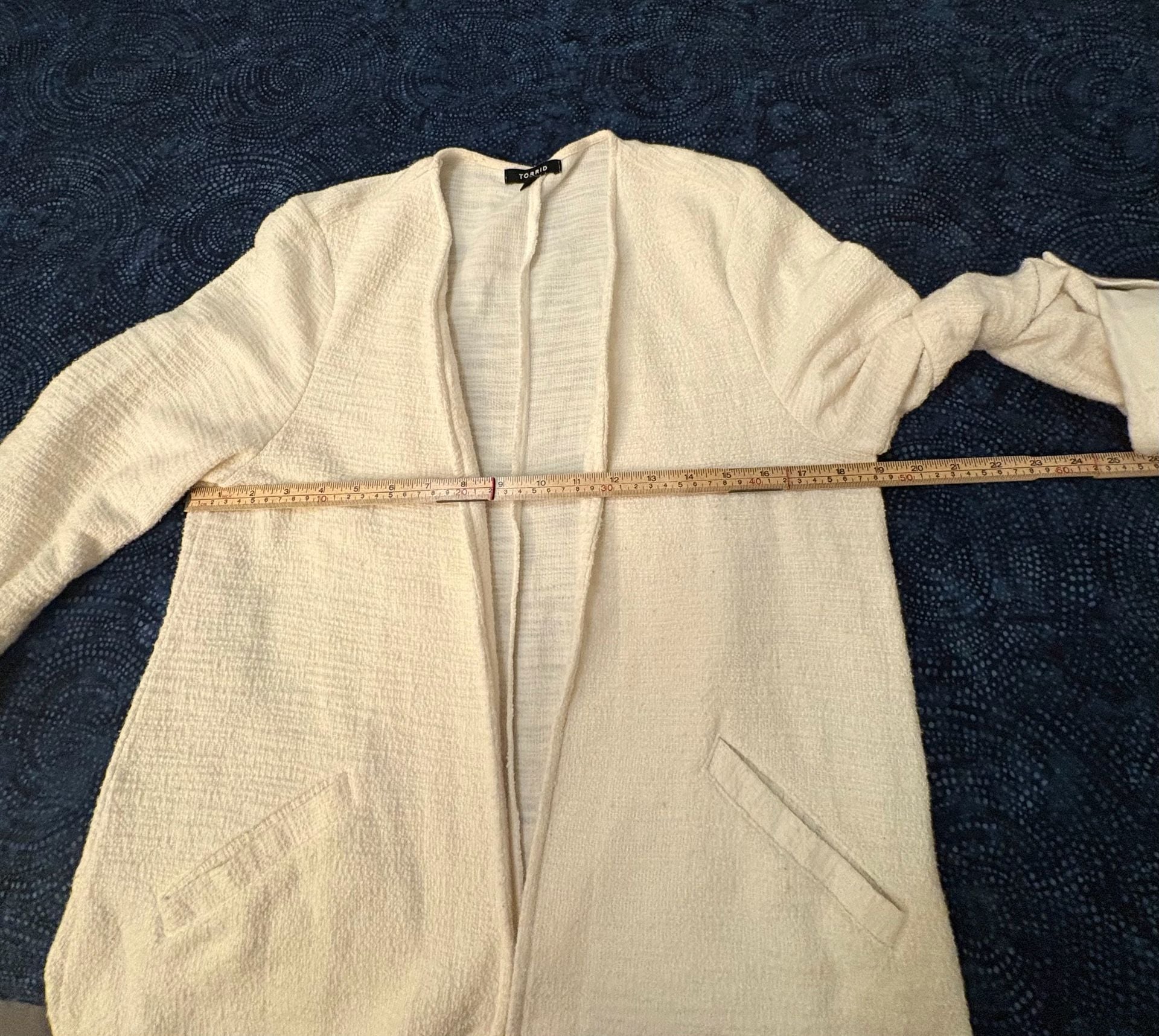 Torrid Open Front Cardigan White Textured Pocket Roll Sleeve 6