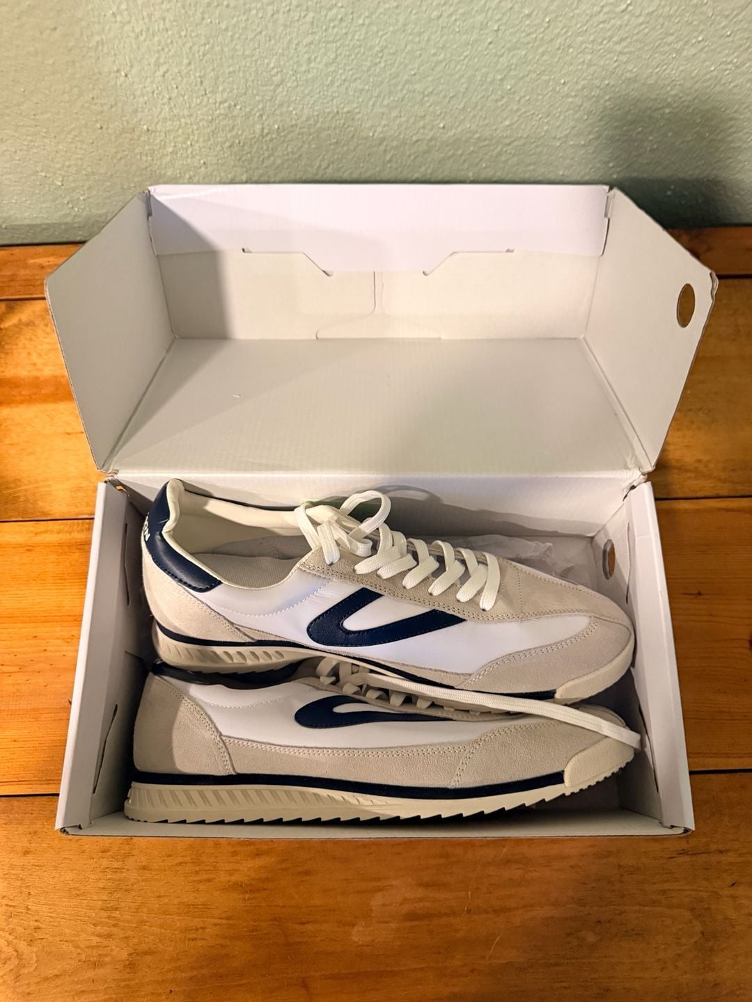 Tretorn Rawlins Size 11M White Navy Sneakers 3