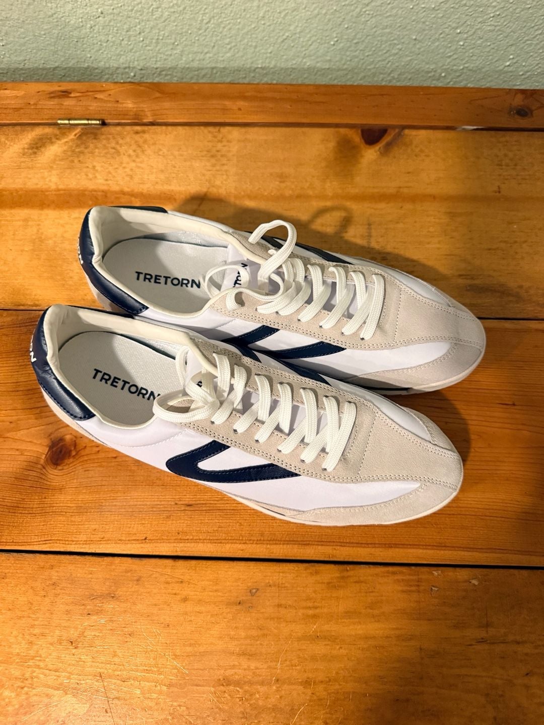 Tretorn Rawlins Size 11M White Navy Sneakers 7