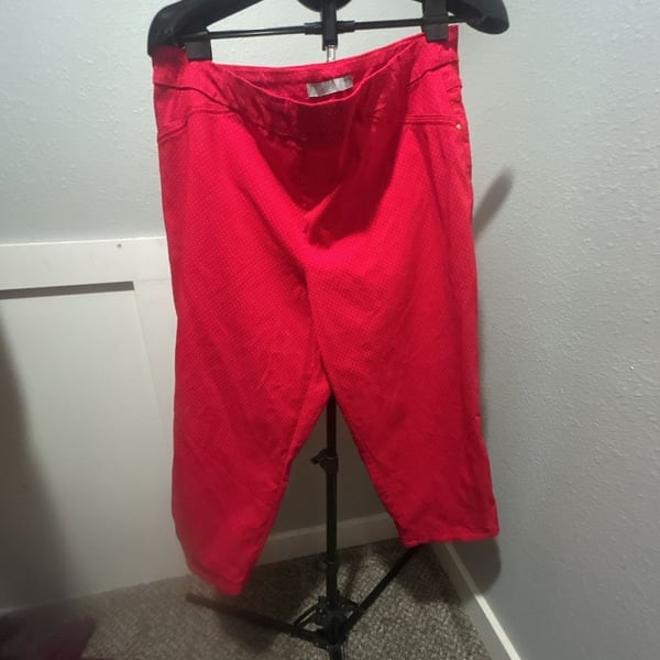 Dalia Pants Size 18W Red White Polka Dot Capris