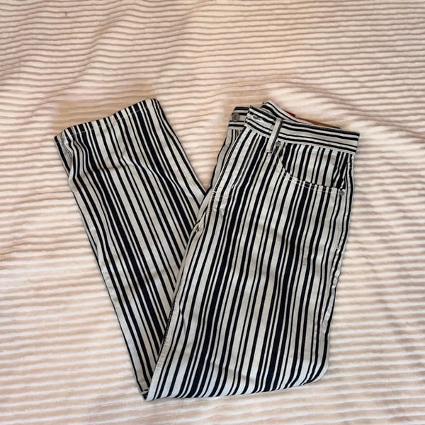 Levi's Low Pro Jeans Size 27x30 Black White Striped Straight Leg
