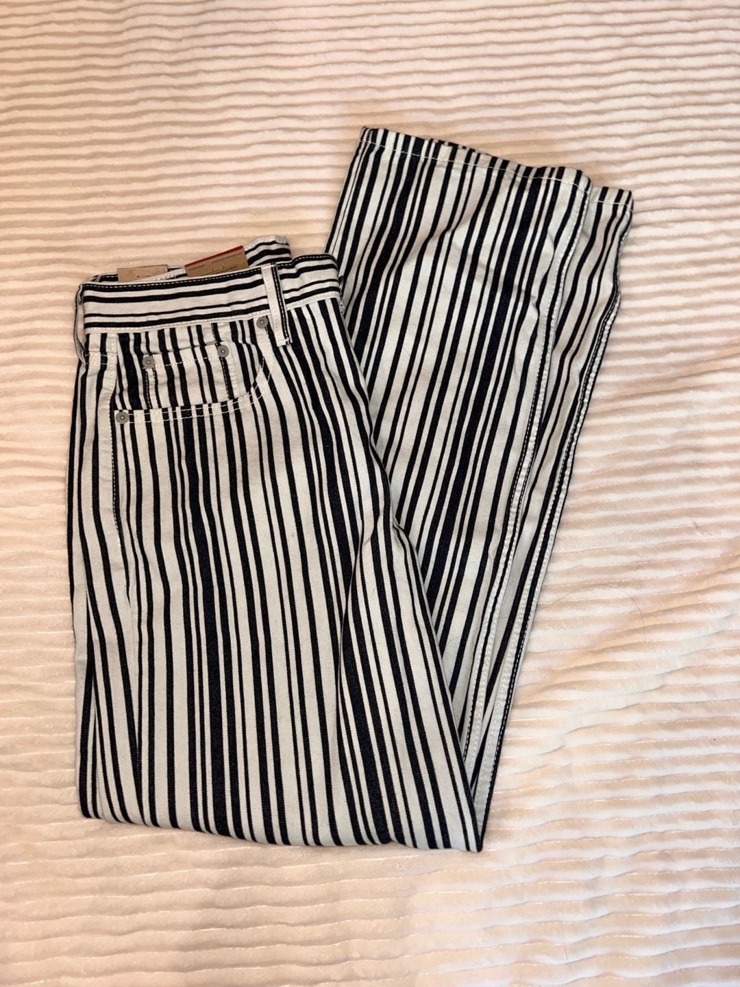 Levi's Low Pro Jeans Size 27x30 Black White Striped Straight Leg 6