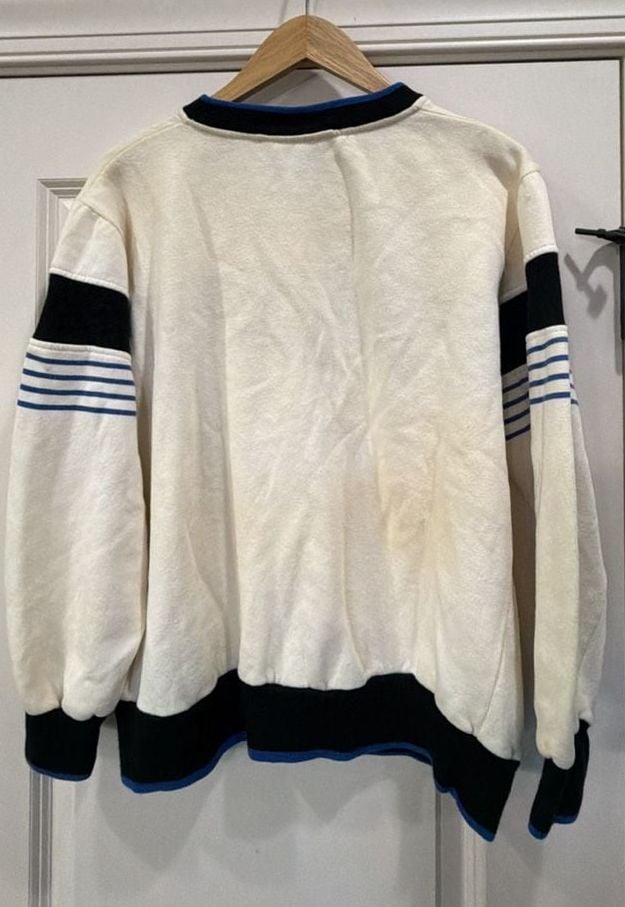 Vintage Wilson Striped Crewneck Sweatshirt Size M White Blue Black 6