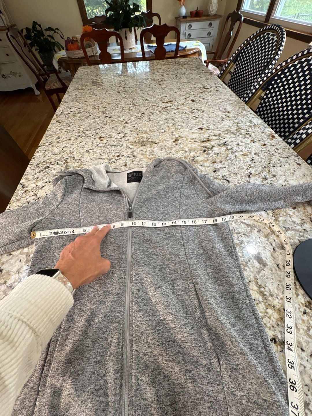 FIGS Essential Zip Up Hoodie Size Small Gray 7