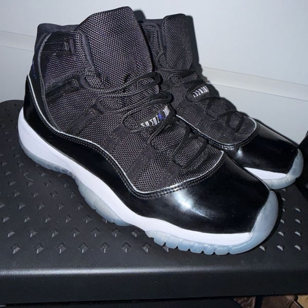 Nike Air Jordan 11 Retro Space Jam Size 6.5Y Black Concord