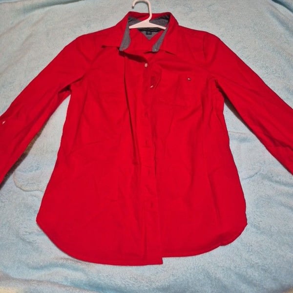 Tommy Hilfiger Long-Sleeve Button-Up Shirt Size S Red