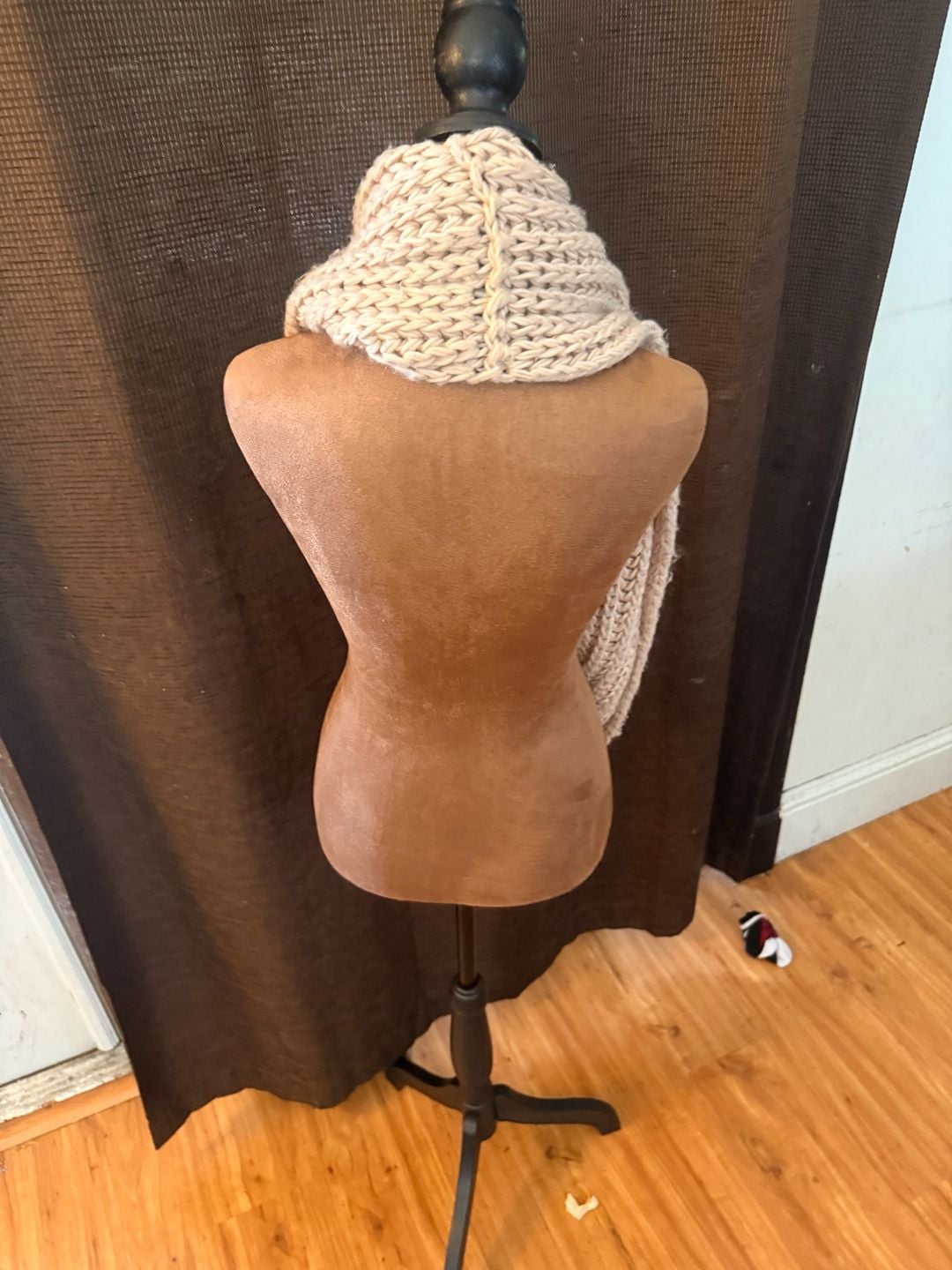 Chunky Knit Infinity Scarf Beige Cream Circle Loop Winter 5