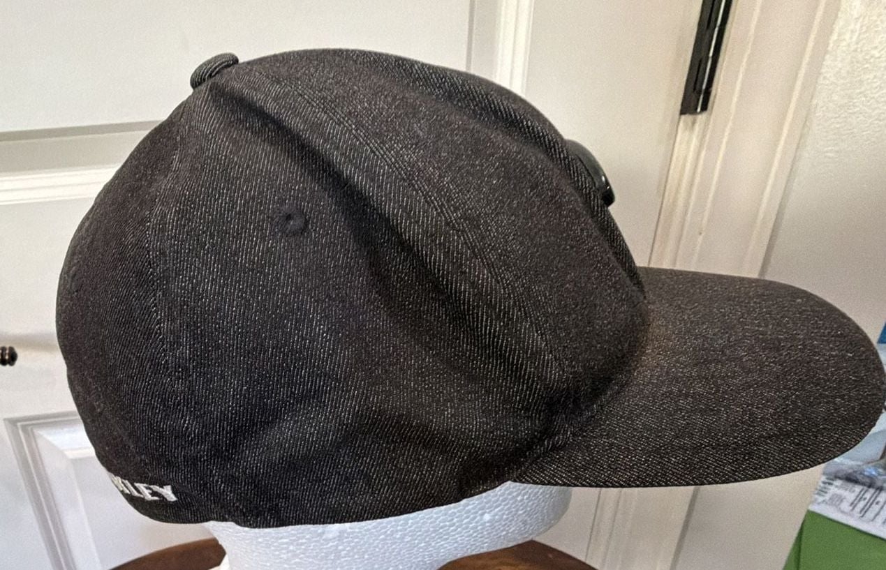 Oakley Hat Cap Mens Gray Flex Fit Large/Extra Large Out Classic Logo Stretch 5
