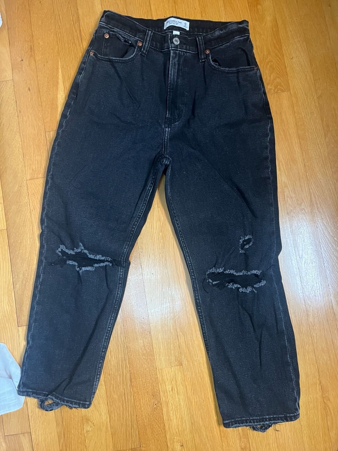 Abercrombie & Fitch Curve Love The Ankle Straight Ultra High Rise Size 28 6s 2