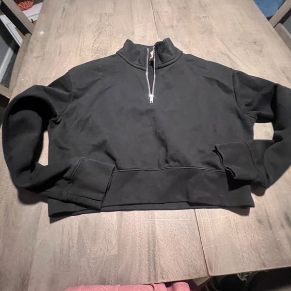 District V.I.T. Fleece Half-Zip Pullover Sweatshirt Size L Black