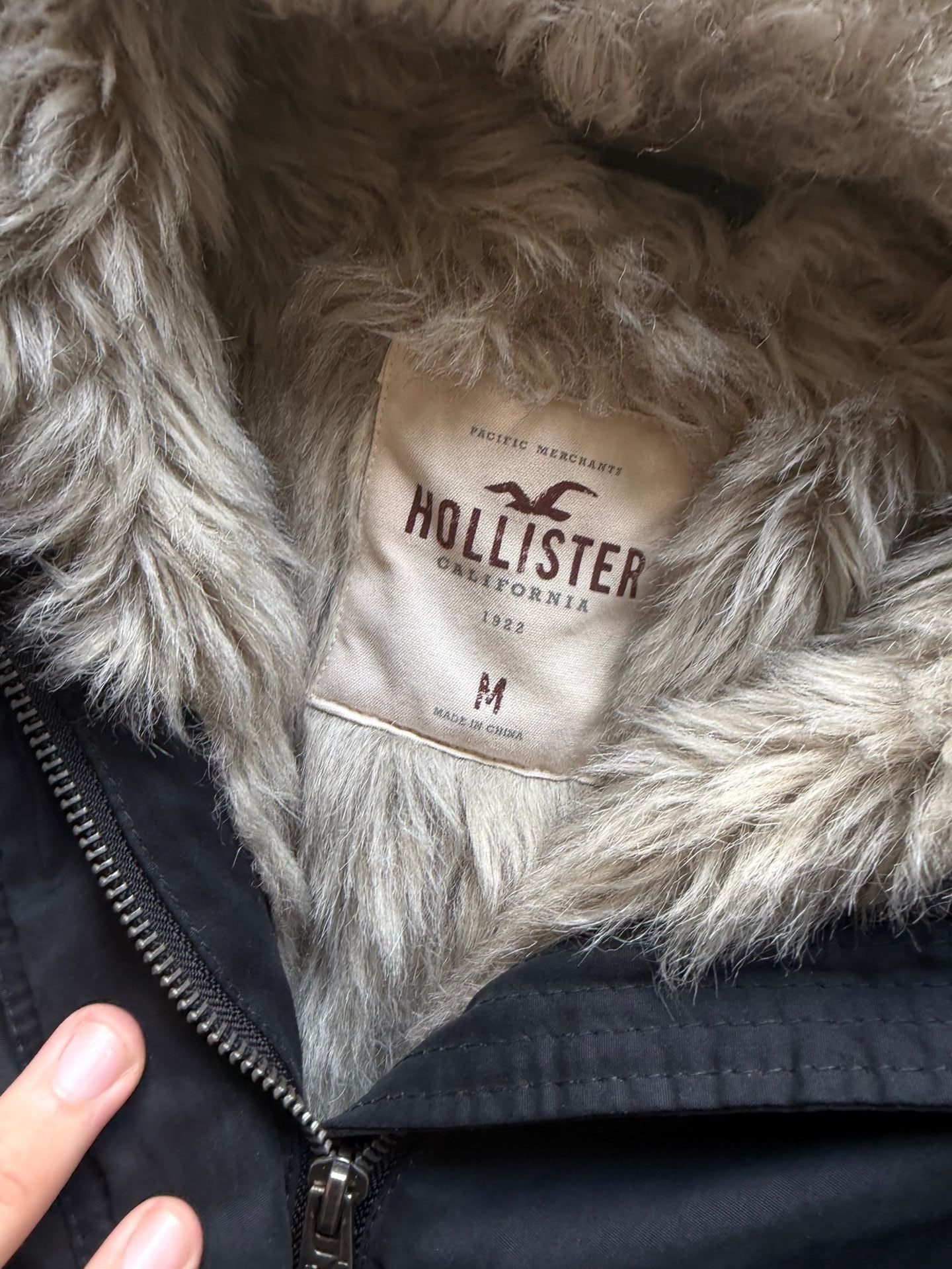 Y2K Hollister Faux Fur Lined Black Parka Jacket Size Women’s M 3
