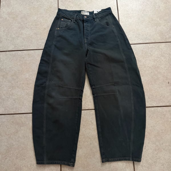 We The Free Good Luck Mid Rise Barrel Jeans Size 25 Black