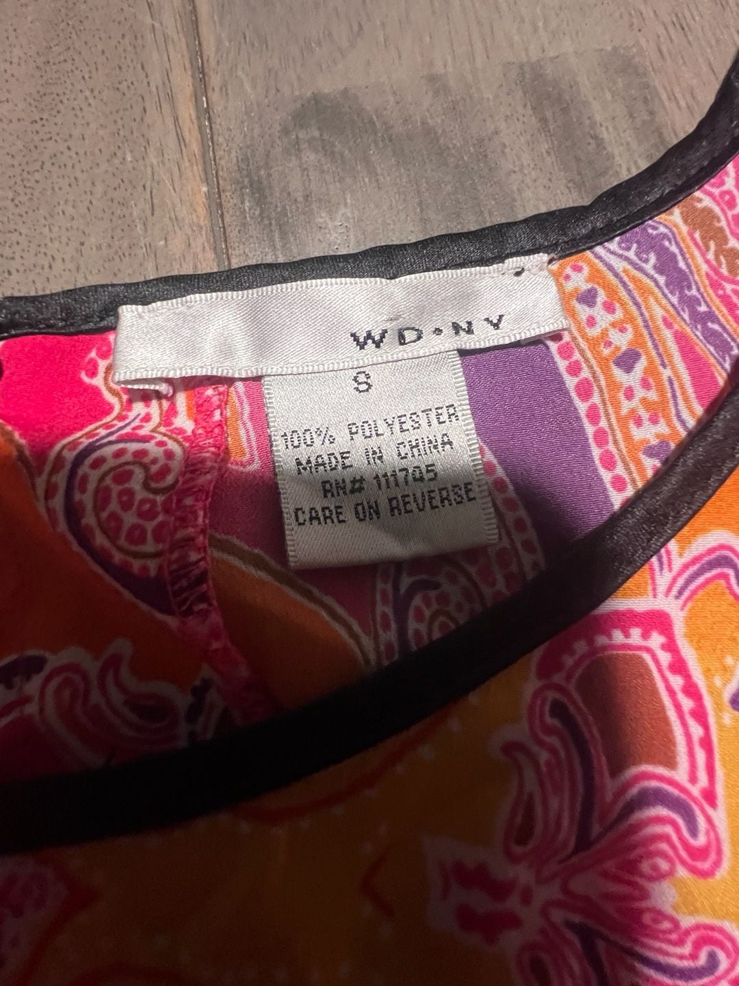 WD-NY Top Size S Pink Multi Paisley Print Short Sleeve Blouse 4