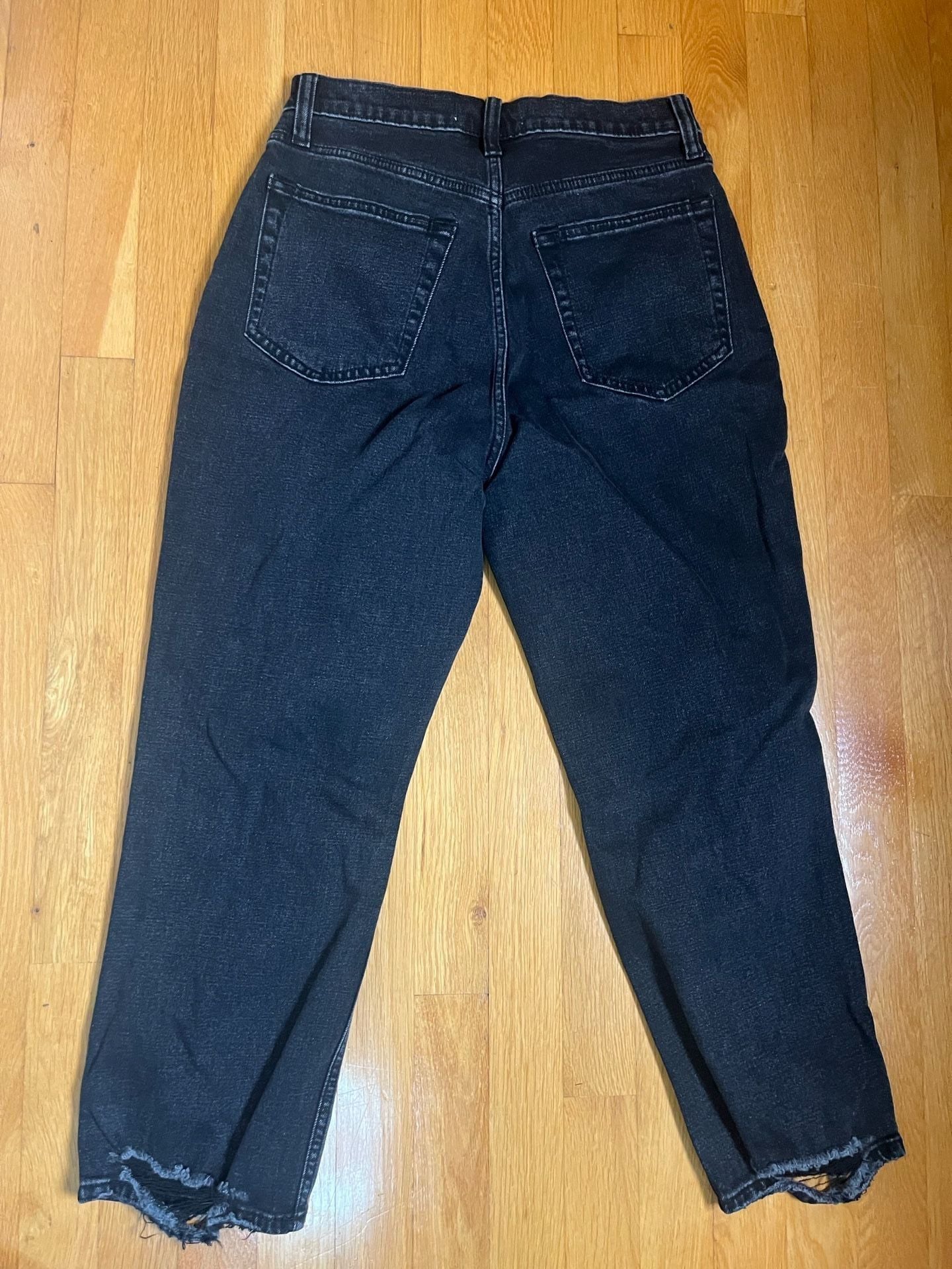 Abercrombie & Fitch Curve Love The Ankle Straight Ultra High Rise Size 28 6s 4