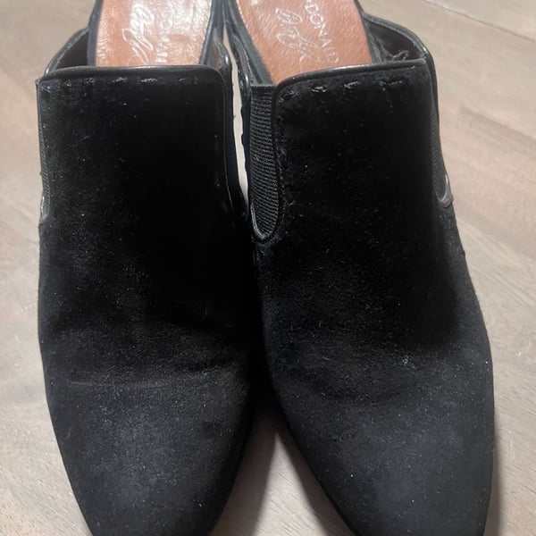 Donald J Pliner Ingrid Wedge Mules Size 9.5 Black Suede Leather