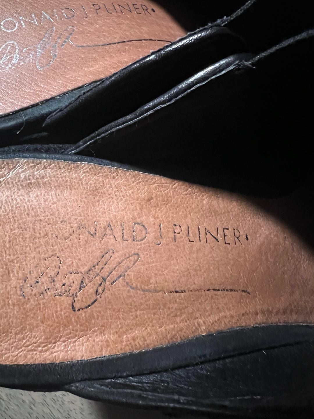 Donald J Pliner Ingrid Wedge Mules Size 9.5 Black Suede Leather 3