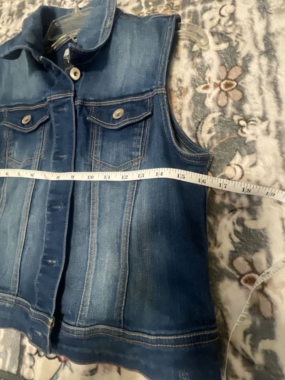 kensie Jeans Denim Vest Size M Blue Wash Distressed Sleeveless 7