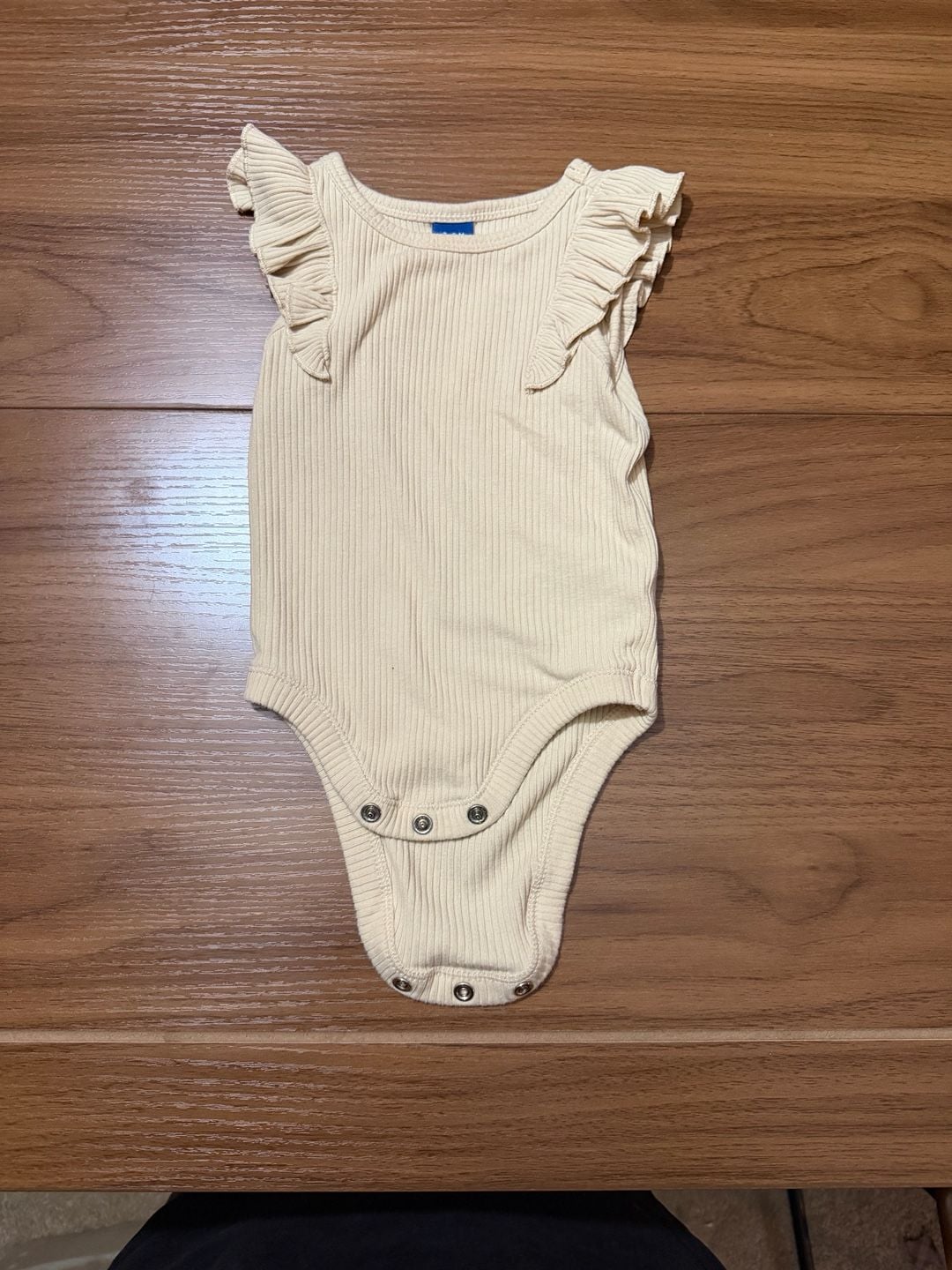 Old Navy Ribbed Flutter-Sleeve Bodysuit Size 3-6M Yellow 2
