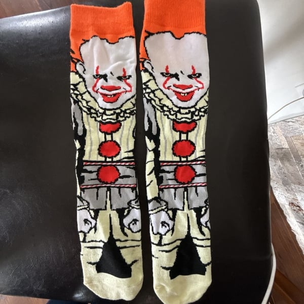 It Movie Pennywise Clown Novelty Crew Socks Halloween Horror